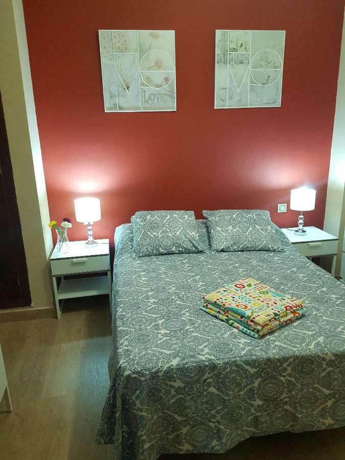 Triana Pureza 1 Apartment เซบีญา ภายนอก รูปภาพ